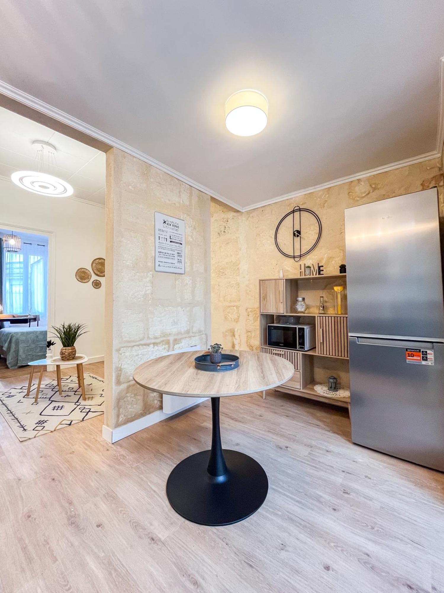 Echoppe Typique Avec Terrasse Villa Talence Exterior foto