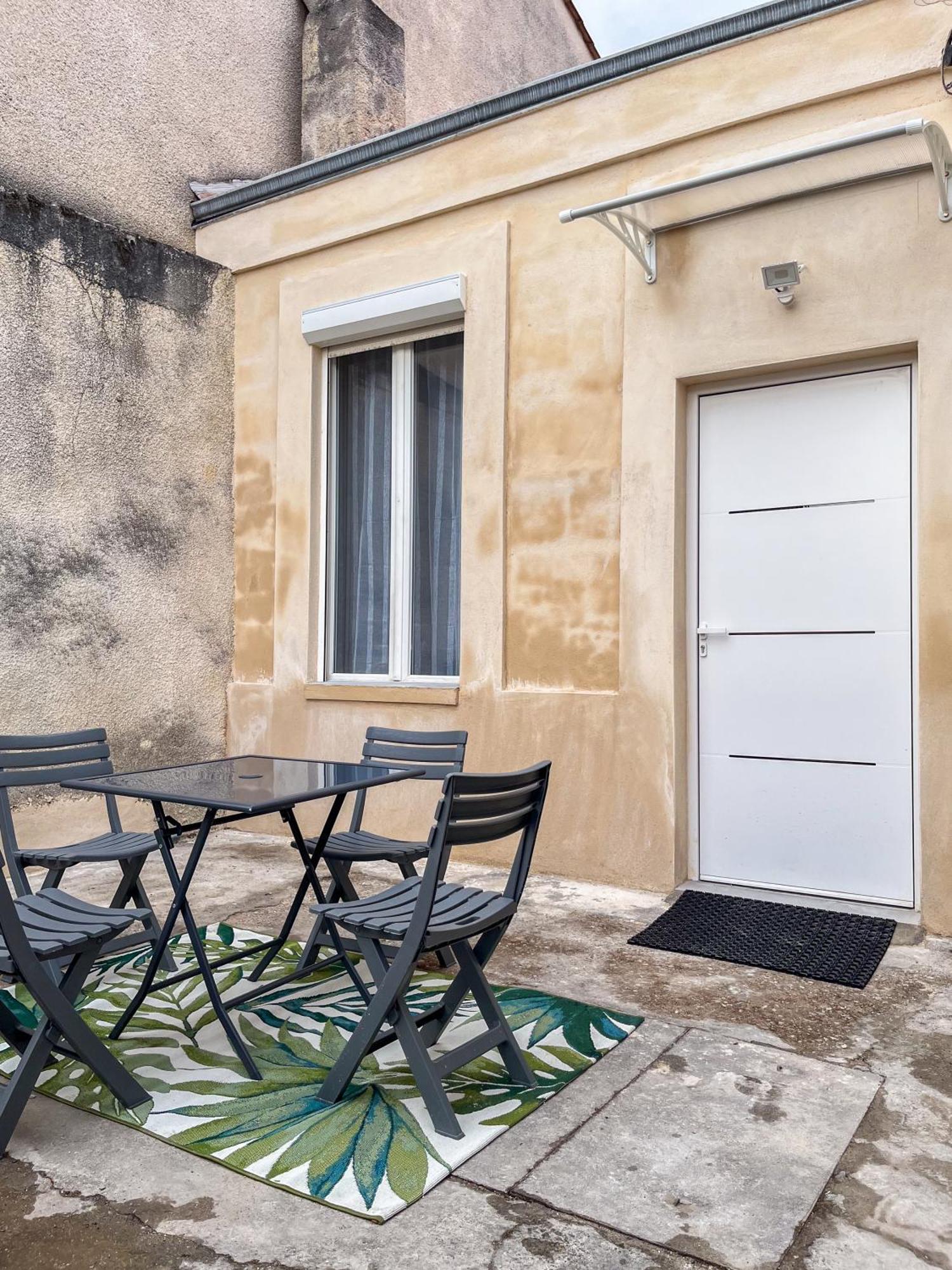 Echoppe Typique Avec Terrasse Villa Talence Exterior foto
